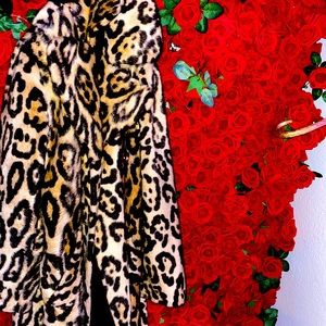 VINTAGE 1960 FAUX FUR LEOPARD TRENCH COAT